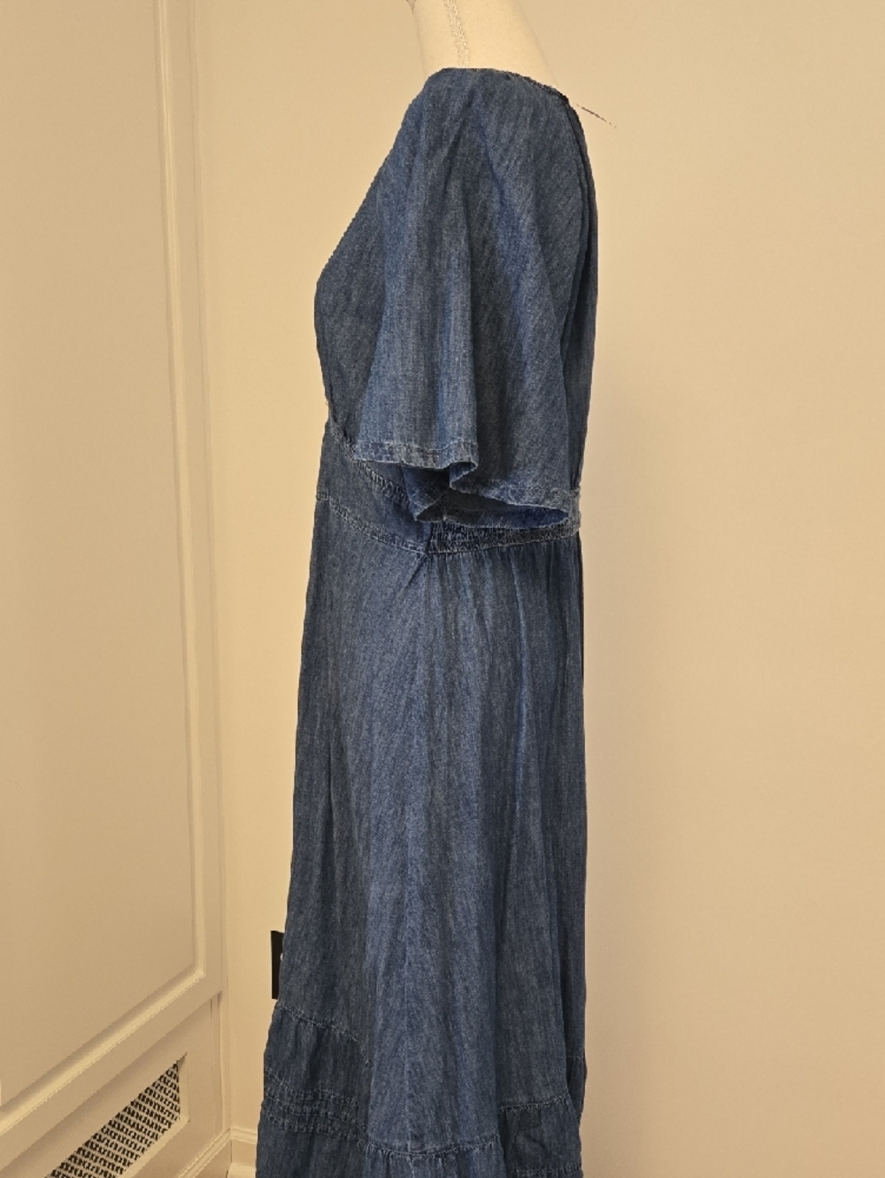 NWT GAP Flutter Sleeve Tiered Maxi Dress- Denim - Picture 4 of 10